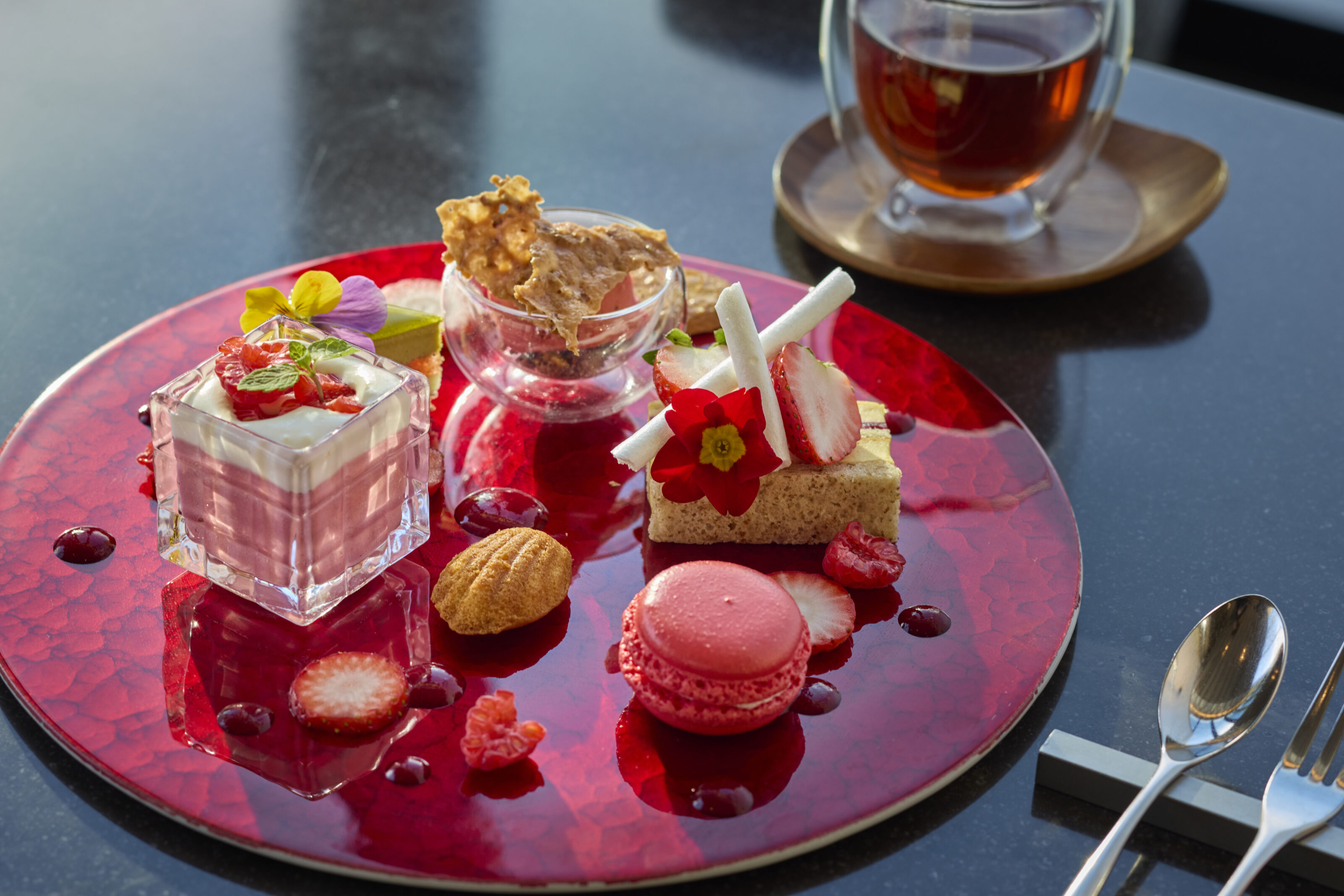 ソラノホテルの最上階で楽しむ苺アンサンブル