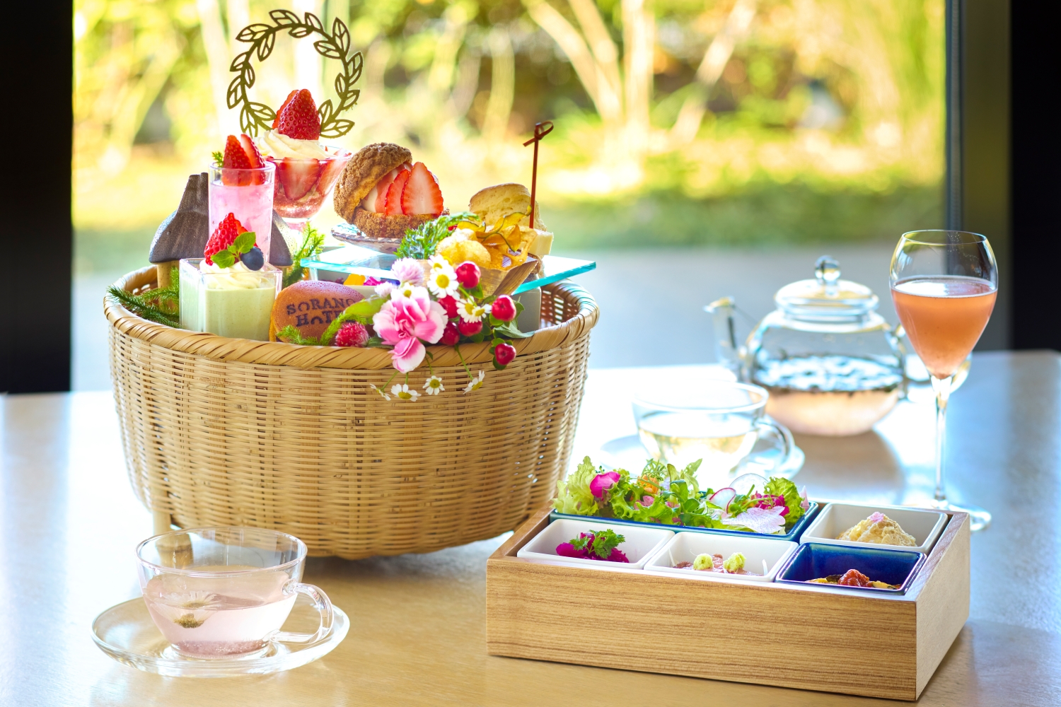 Strawberry Flower Tea Party ~ Japanese-style Afternoon Tea ~