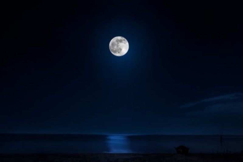 Healing of Full Moon  満月の夜に月明りを浴びながら Watsu アクアセラピー　 スピリチュアルに心身のリラクゼーション