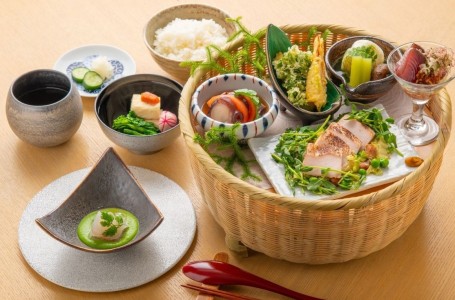 Lunch -SORANO Gozen-  3,850 yen (tax inclusive)